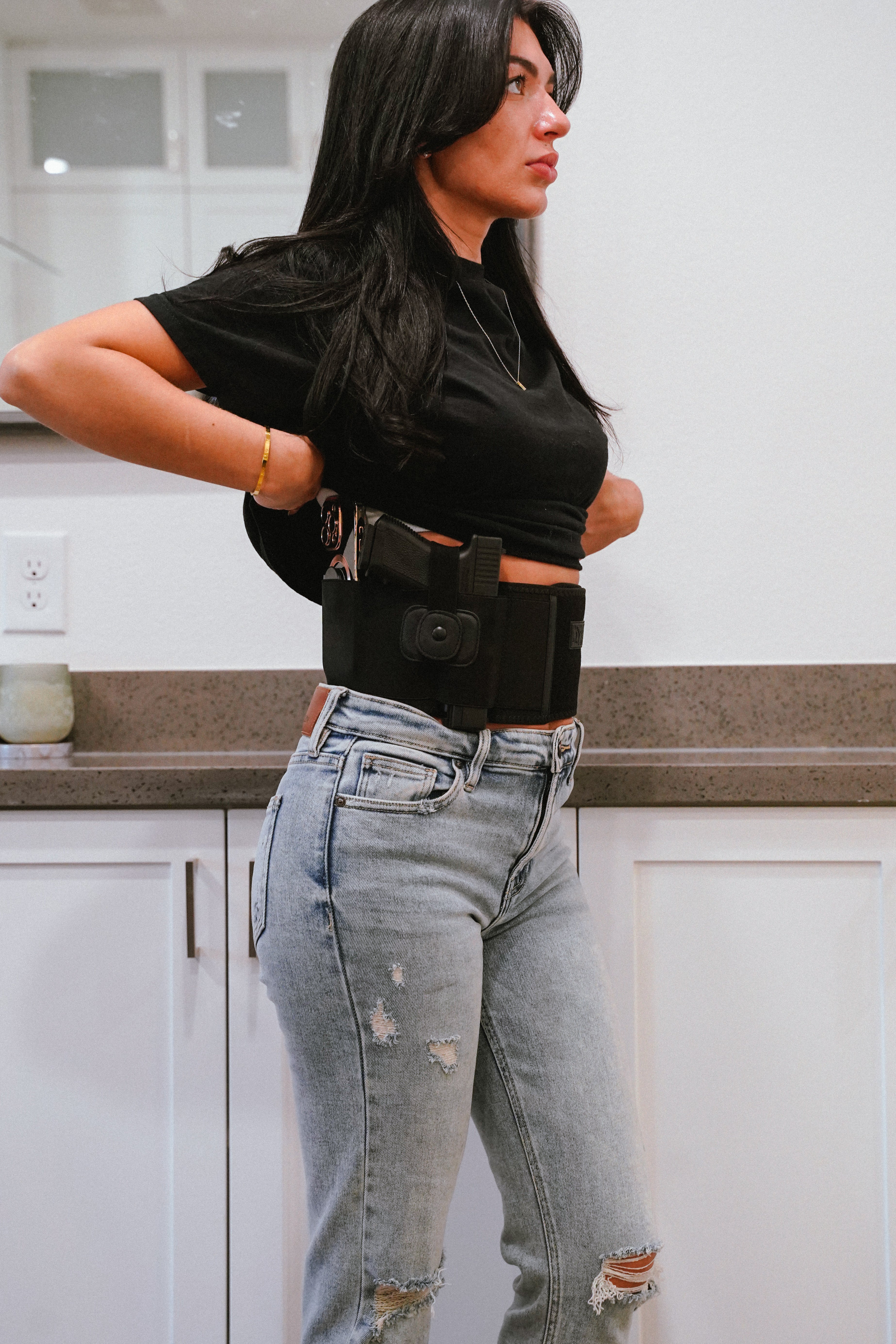 Best Belly Band Holster for Small Women: The Ultimate Guide
